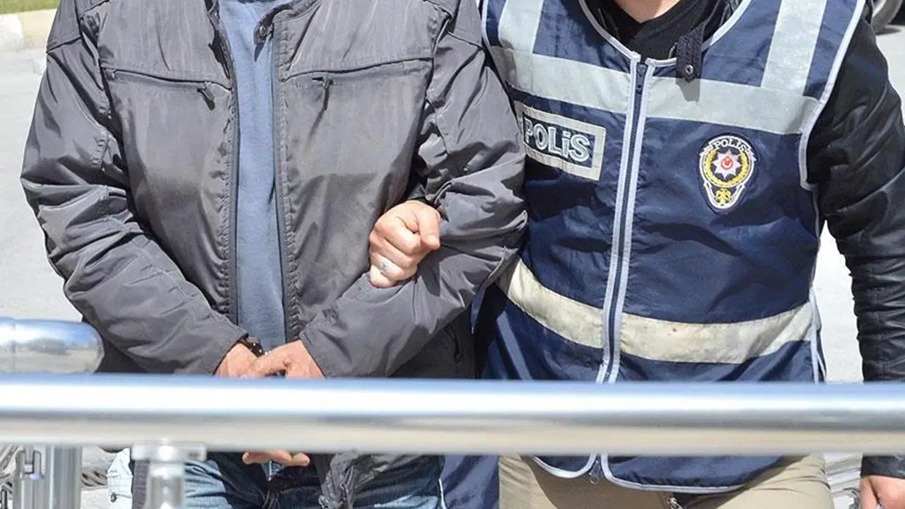 Akın Gürlek duyurdu… 14 ilde ‘Narko Kapan’ operasyonu: 382 gözaltı